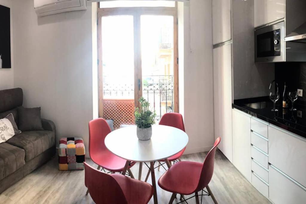 Apartamento De Diseno Centrico A 5 Min De Playa Alicante Eksteriør billede